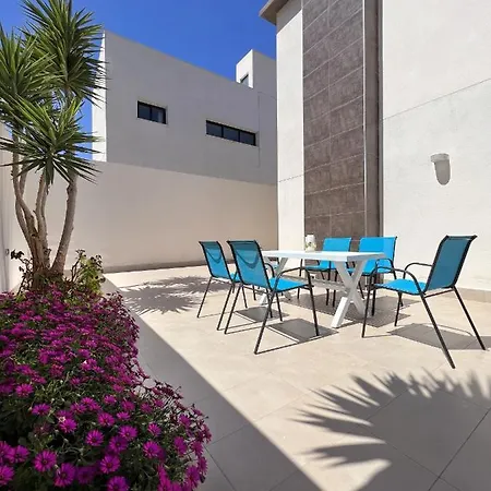 Mil Palmeras Villa *